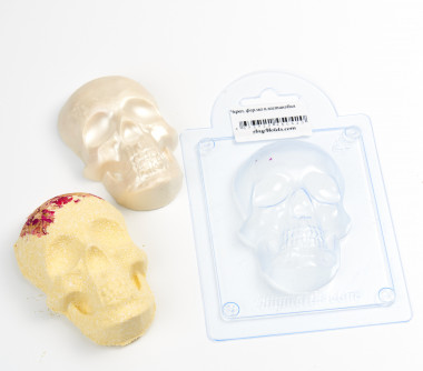 Череп, форма пластиковая — ANYMOLDS ПРОИЗВОДСТВО ПЛАСТИКОВЫХ ФОРМ ДЛЯ МЫЛА, ШОКОЛАДА, ГИПСА