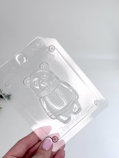 Мишка в свитере форма пластиковая для мыла и шоколада &mdash; ANYMOLDS ПРОИЗВОДСТВО ПЛАСТИКОВЫХ ФОРМ ДЛЯ МЫЛА, ШОКОЛАДА, ГИПСА
