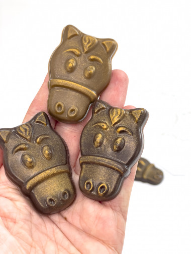 Лошадиные мордашки мини форма пластиковая для шоколада — ANYMOLDS ПРОИЗВОДСТВО ПЛАСТИКОВЫХ ФОРМ ДЛЯ МЫЛА, ШОКОЛАДА, ГИПСА