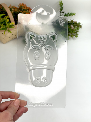 Морда лошади средняя форма пластикоавя для шоколада, салата — ANYMOLDS ПРОИЗВОДСТВО ПЛАСТИКОВЫХ ФОРМ ДЛЯ МЫЛА, ШОКОЛАДА, ГИПСА