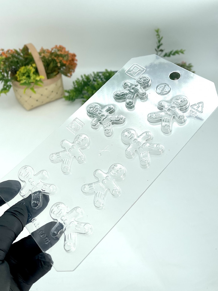 Пряничный человек мини Пластиковая форма для шоколада фото 1 — ANYMOLDS ПРОИЗВОДСТВО ПЛАСТИКОВЫХ ФОРМ ДЛЯ МЫЛА, ШОКОЛАДА, ГИПСА