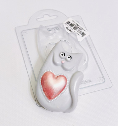 Кот с сердцем форма пластиковая — ANYMOLDS ПРОИЗВОДСТВО ПЛАСТИКОВЫХ ФОРМ ДЛЯ МЫЛА, ШОКОЛАДА, ГИПСА