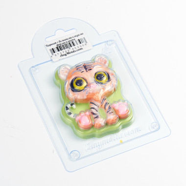 Тигренок с большими глазами форма пластиковая — ANYMOLDS ПРОИЗВОДСТВО ПЛАСТИКОВЫХ ФОРМ ДЛЯ МЫЛА, ШОКОЛАДА, ГИПСА