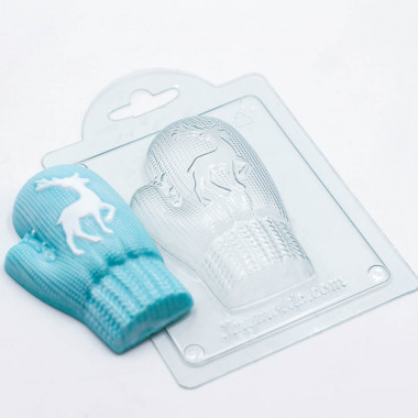 Варежка вязаная с оленем правая форма пластиковая v2 — ANYMOLDS ПРОИЗВОДСТВО ПЛАСТИКОВЫХ ФОРМ ДЛЯ МЫЛА, ШОКОЛАДА, ГИПСА