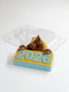 Лошадка с табличкой 2026 форма пластиковая для мыла и шоколада фото 10 — ANYMOLDS ПРОИЗВОДСТВО ПЛАСТИКОВЫХ ФОРМ ДЛЯ МЫЛА, ШОКОЛАДА, ГИПСА