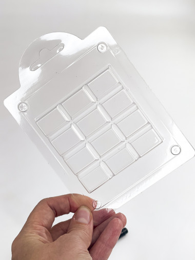 Плитка Дубайская плитка дольки квадратная форма пластиковая — ANYMOLDS ПРОИЗВОДСТВО ПЛАСТИКОВЫХ ФОРМ ДЛЯ МЫЛА, ШОКОЛАДА, ГИПСА