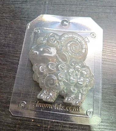 Барашек Кудряш форма пластиковая для мыла и шоколада &mdash; ANYMOLDS ПРОИЗВОДСТВО ПЛАСТИКОВЫХ ФОРМ ДЛЯ МЫЛА, ШОКОЛАДА, ГИПСА