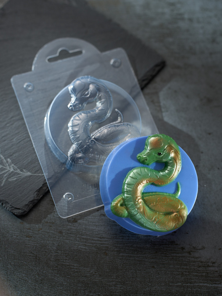 Экзотическая змейка форма пластиковая фото 1 — ANYMOLDS ПРОИЗВОДСТВО ПЛАСТИКОВЫХ ФОРМ ДЛЯ МЫЛА, ШОКОЛАДА, ГИПСА